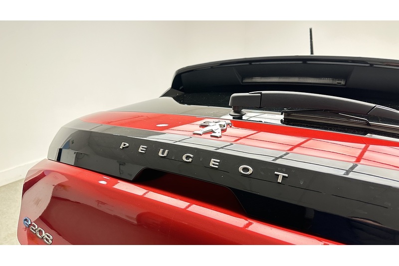 Peugeot E-208 GT - U3145
