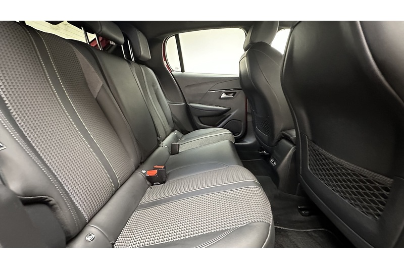 Peugeot E-208 GT - U3145