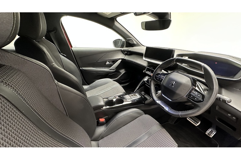 Peugeot E-208 GT - U3145