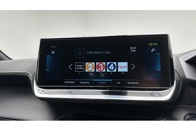 Peugeot E-208 GT - U3150