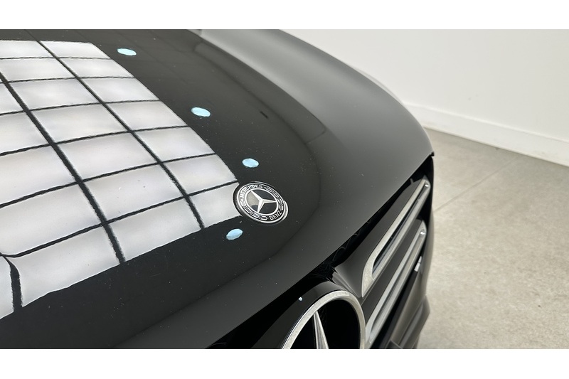 Mercedes-Benz GLC GLC250 Urban Edition - U3155