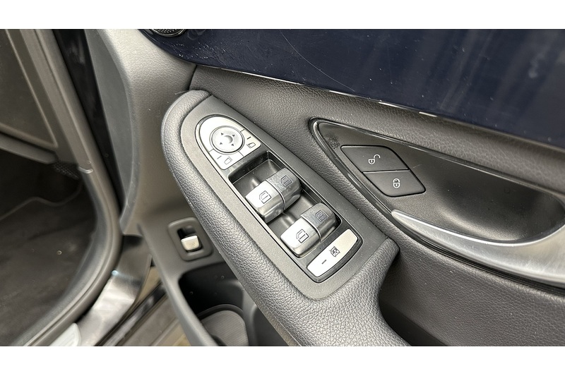 Mercedes-Benz GLC GLC250 Urban Edition - U3155