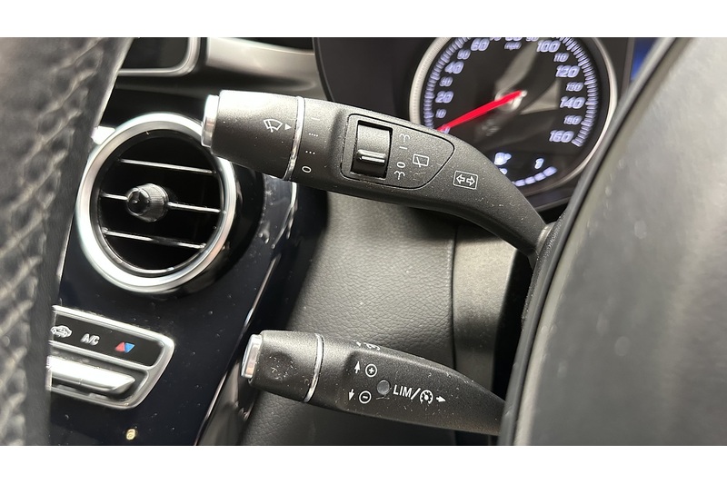 Mercedes-Benz GLC GLC250 Urban Edition - U3155