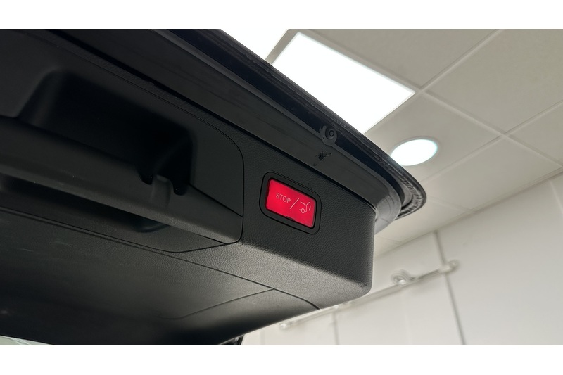 Mercedes-Benz GLC GLC250 Urban Edition - U3155