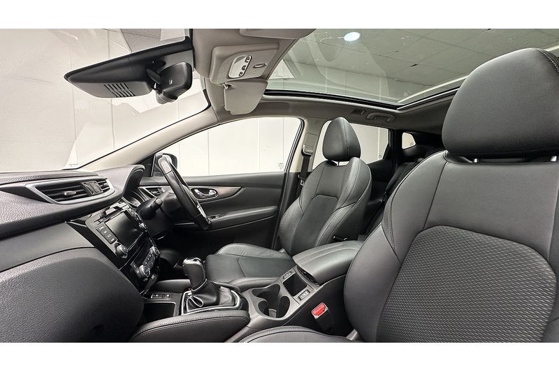 Nissan Qashqai dCi Tekna - U3156