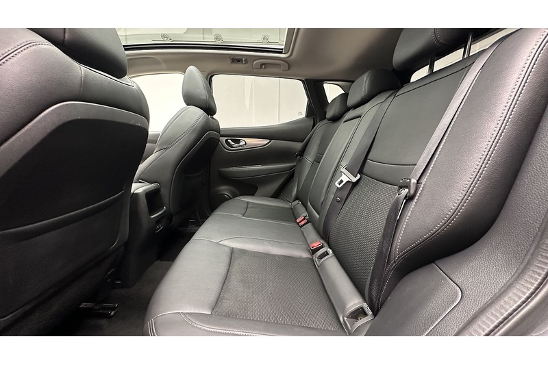 Nissan Qashqai dCi Tekna - U3156