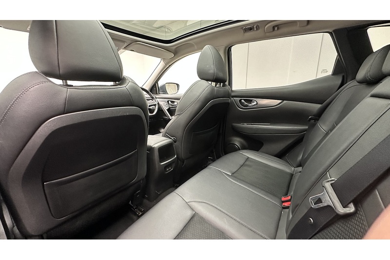 Nissan Qashqai dCi Tekna - U3156