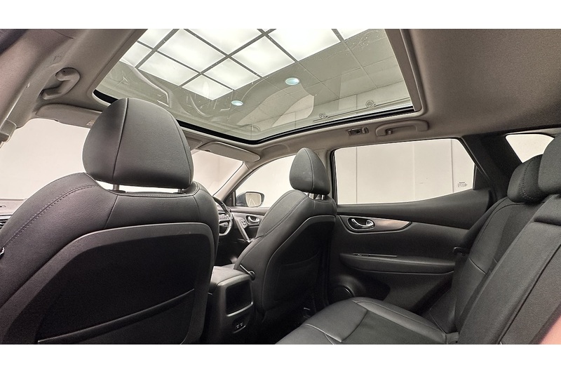 Nissan Qashqai dCi Tekna - U3156