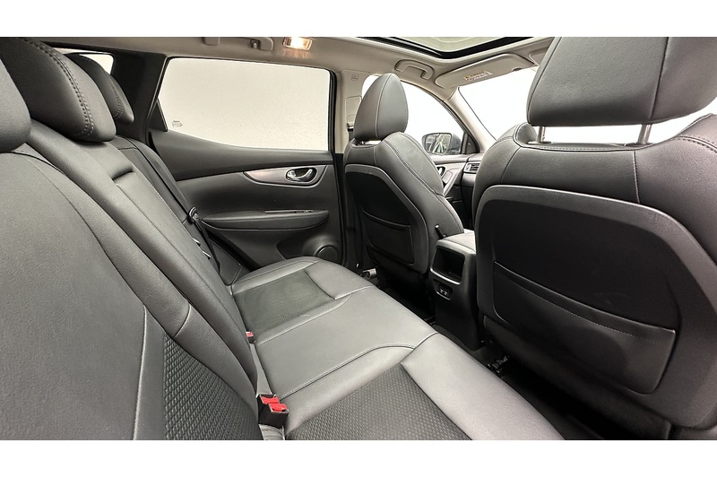 Nissan Qashqai dCi Tekna - U3156