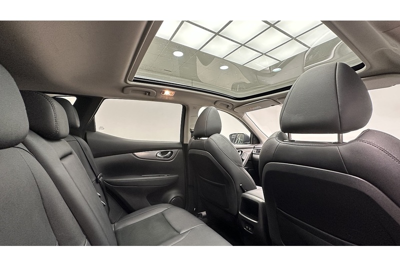 Nissan Qashqai dCi Tekna - U3156