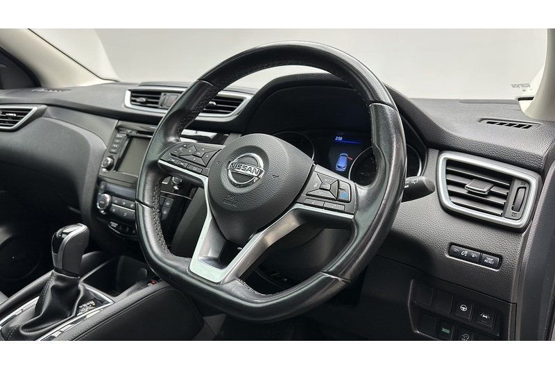 Nissan Qashqai dCi Tekna - U3156