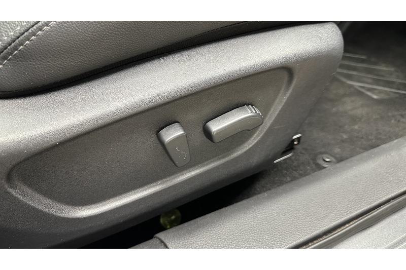Nissan Qashqai dCi Tekna - U3156