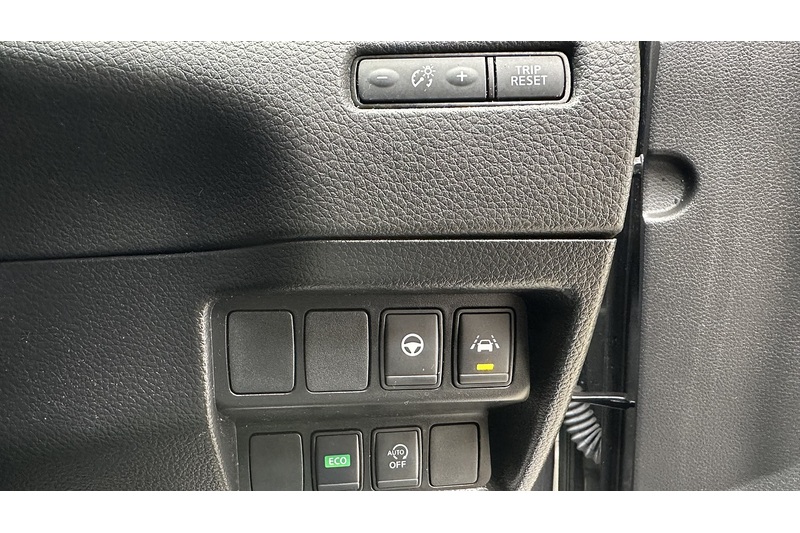 Nissan Qashqai dCi Tekna - U3156