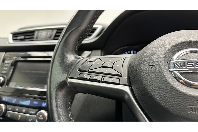 Nissan Qashqai dCi Tekna - U3156