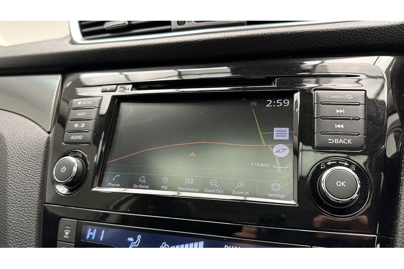 Nissan Qashqai dCi Tekna - U3156