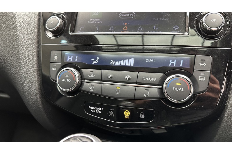 Nissan Qashqai dCi Tekna - U3156