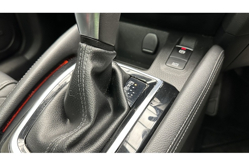 Nissan Qashqai dCi Tekna - U3156