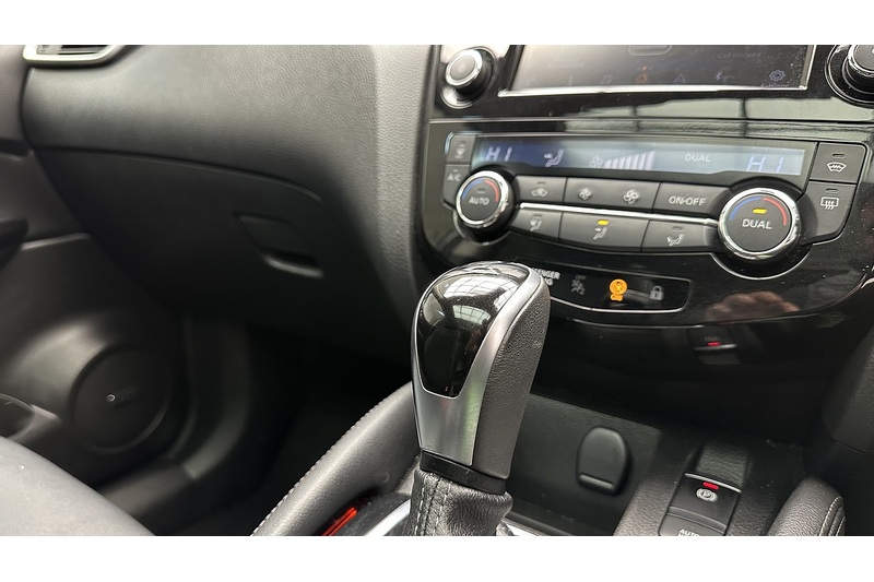 Nissan Qashqai dCi Tekna - U3156