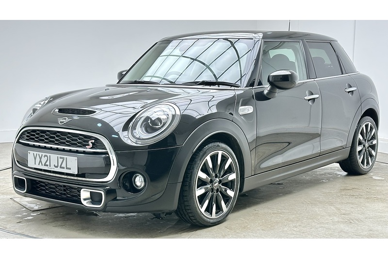 MINI Hatch Cooper S Exclusive - U3166