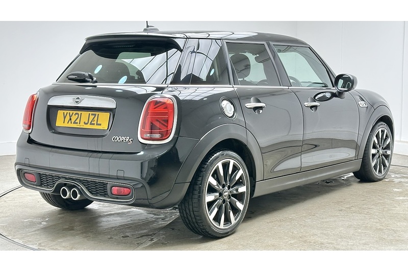 MINI Hatch Cooper S Exclusive - U3166