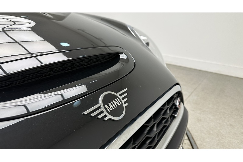 MINI Hatch Cooper S Exclusive - U3166