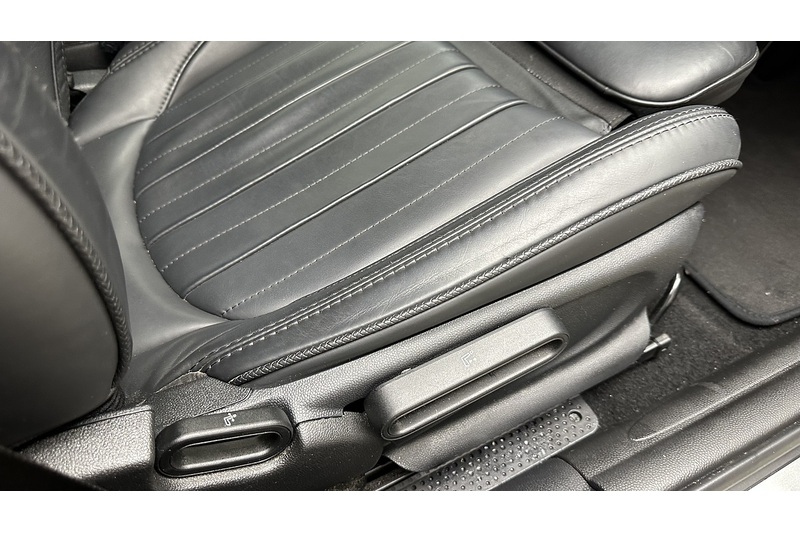 MINI Hatch Cooper S Exclusive - U3166