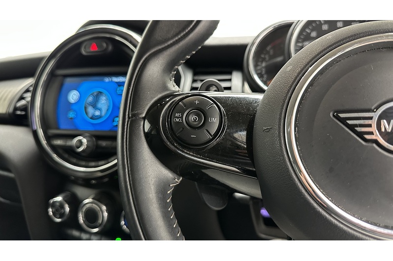 MINI Hatch Cooper S Exclusive - U3166