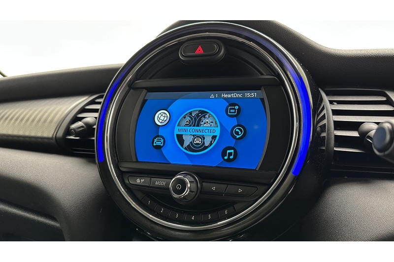 MINI Hatch Cooper S Exclusive - U3166