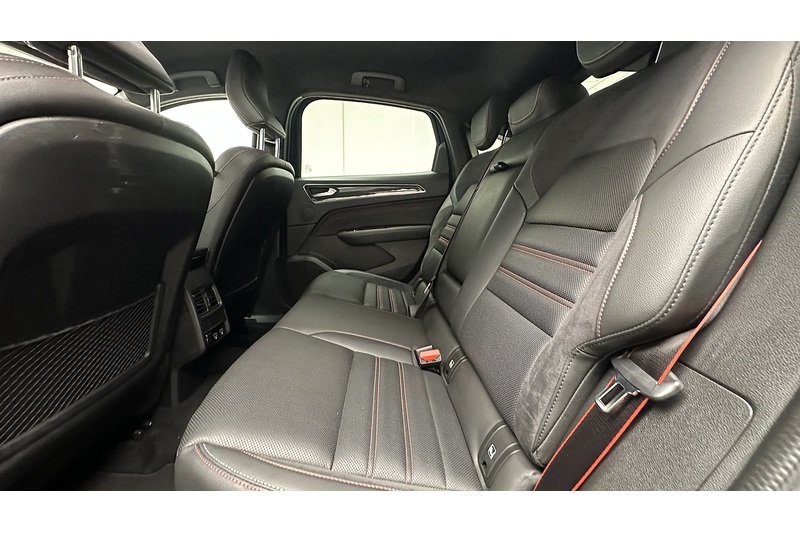 Renault Arkana E-TECH r.s. line - U3170