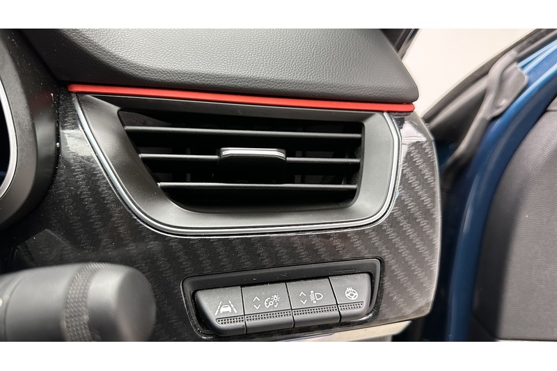 Renault Arkana E-TECH r.s. line - U3170