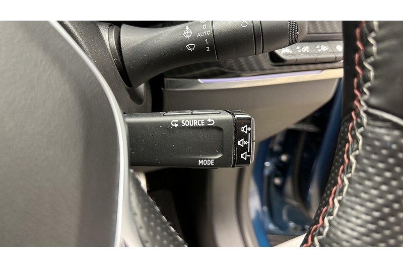 Renault Arkana E-TECH r.s. line - U3170