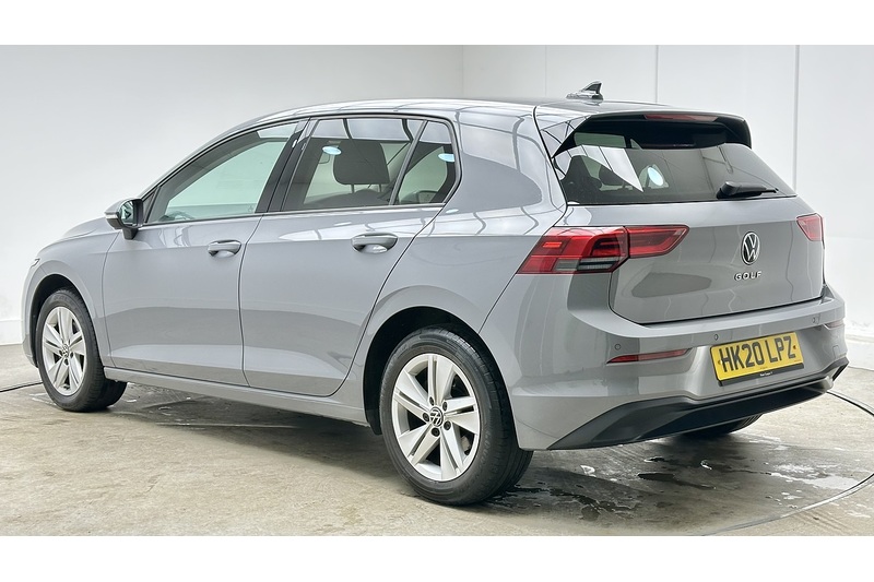 Volkswagen Golf TSI Life - U3176