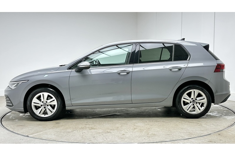 Volkswagen Golf TSI Life - U3176