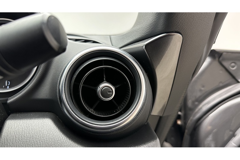 Mazda MX-5 RF SKYACTIV-G Sport Nav - U3177