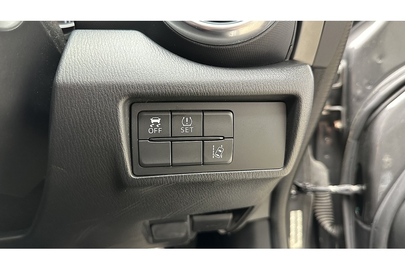 Mazda MX-5 RF SKYACTIV-G Sport Nav - U3177