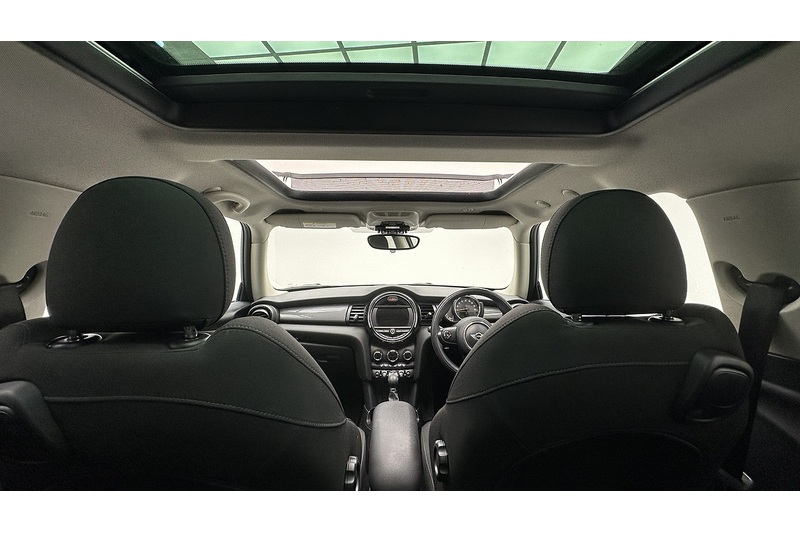 MINI Hatch Cooper - U3180