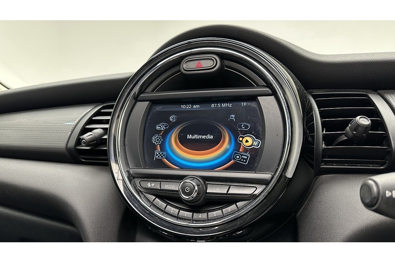 MINI Hatch Cooper - U3180