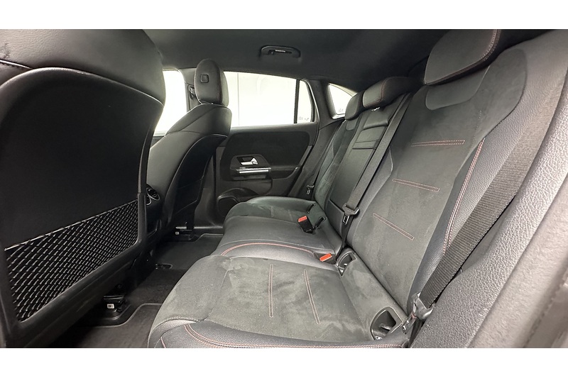 Mercedes-Benz EQA EQA 250 AMG Line - U3185