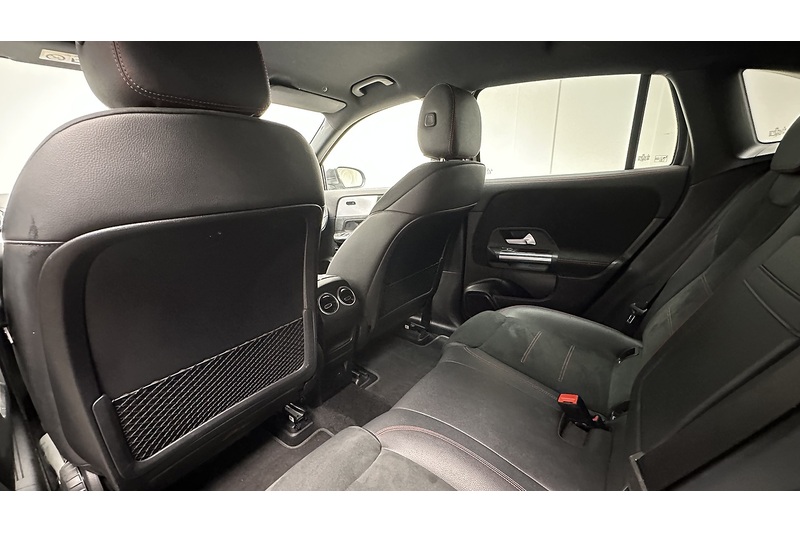 Mercedes-Benz EQA EQA 250 AMG Line - U3185