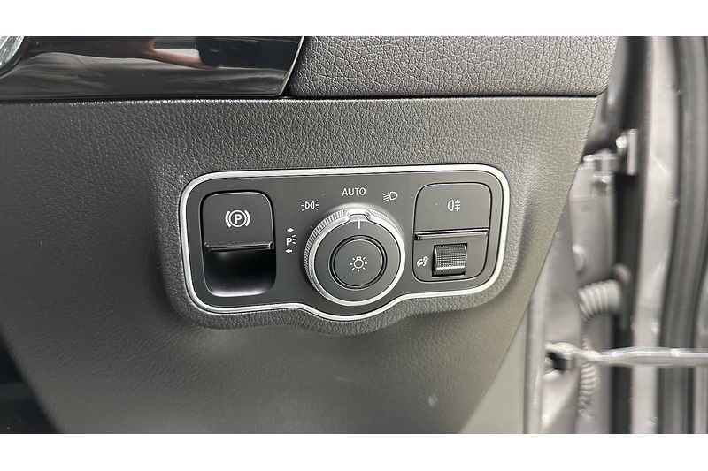 Mercedes-Benz EQA EQA 250 AMG Line - U3185