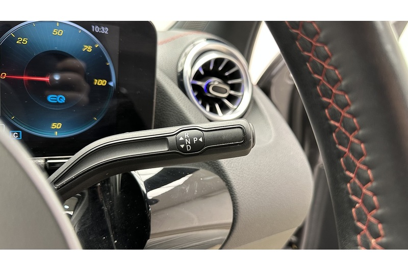 Mercedes-Benz EQA EQA 250 AMG Line - U3185