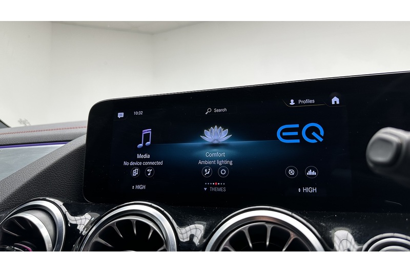 Mercedes-Benz EQA EQA 250 AMG Line - U3185