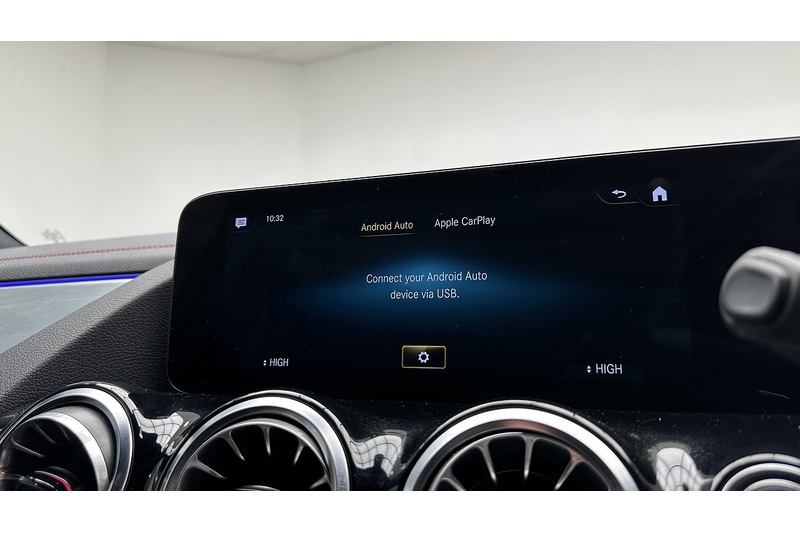 Mercedes-Benz EQA EQA 250 AMG Line - U3185