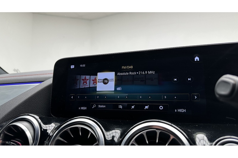 Mercedes-Benz EQA EQA 250 AMG Line - U3185