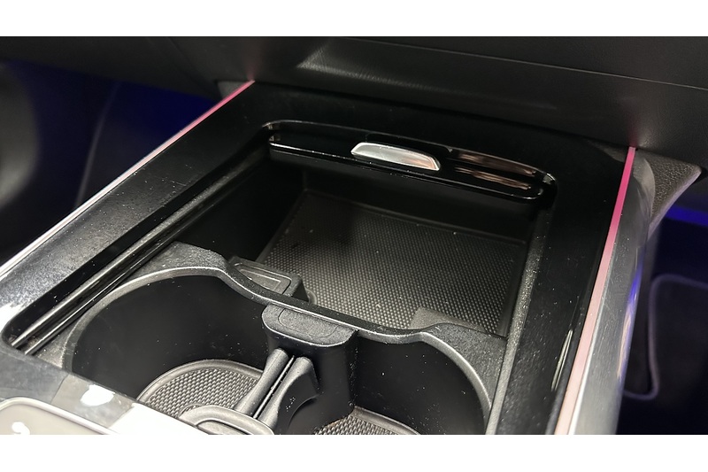 Mercedes-Benz EQA EQA 250 AMG Line - U3185