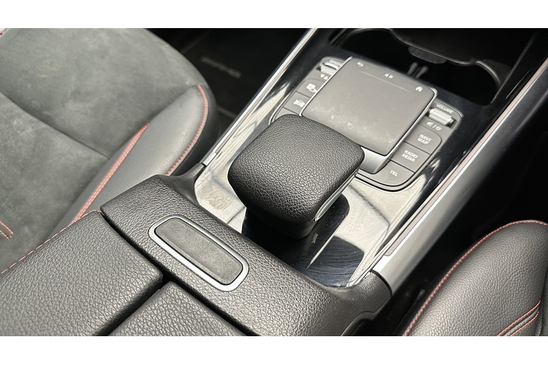 Mercedes-Benz EQA EQA 250 AMG Line - U3185