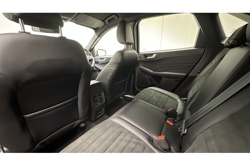 Ford Kuga EcoBlue ST-Line Edition - U3188