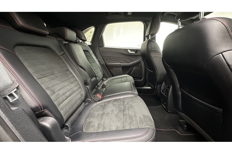 Ford Kuga EcoBlue ST-Line Edition - U3188