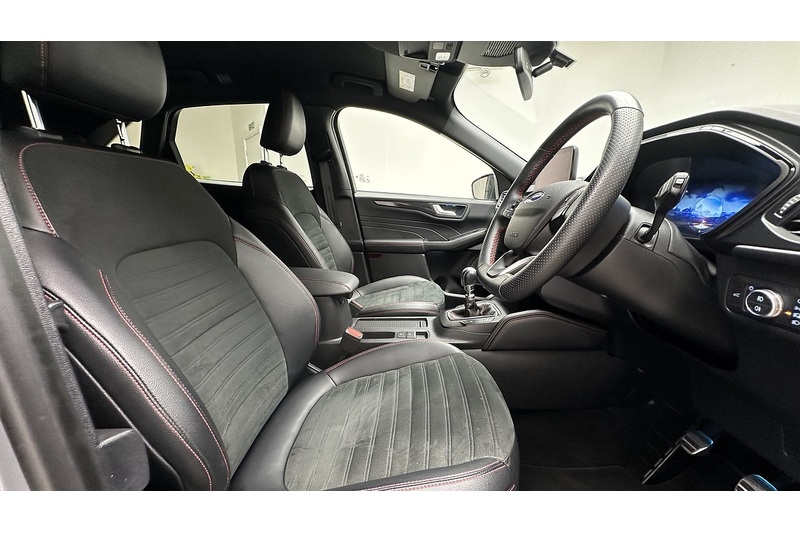 Ford Kuga EcoBlue ST-Line Edition - U3188