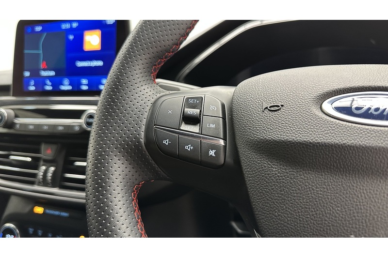 Ford Kuga EcoBlue ST-Line Edition - U3188